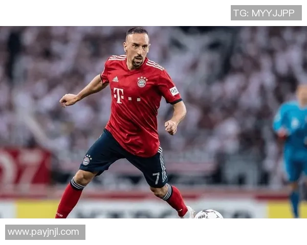 足球球星进球脱衣庆祝背后的意义与文化冲击解析